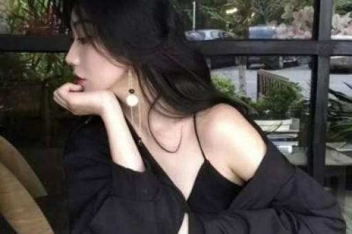 大快人心！白冰实锤偷漏税账号惨遭四连封黑历史全被扒