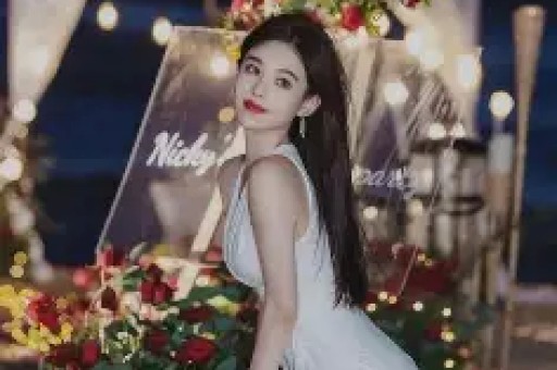 内娱女演员沉迷男网红豪刷礼物反倒闹纠纷